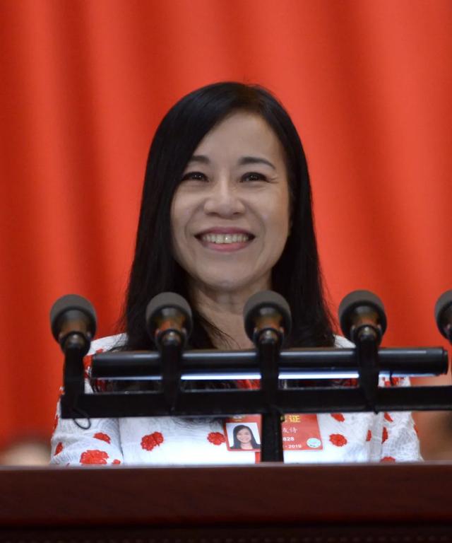 若台海“统一”,20多万的台军该如何处理,收编还是就地解散呢?