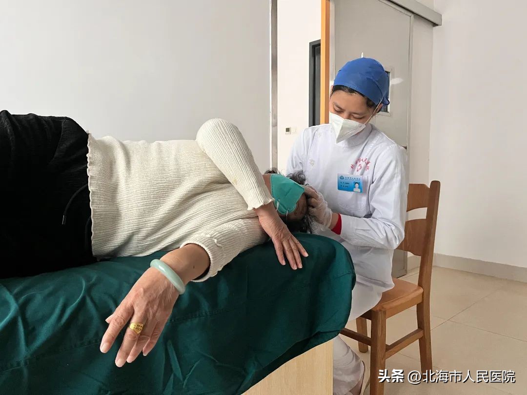 耳石症往右边躺天旋地转往左正常,半夜翻身天旋地转