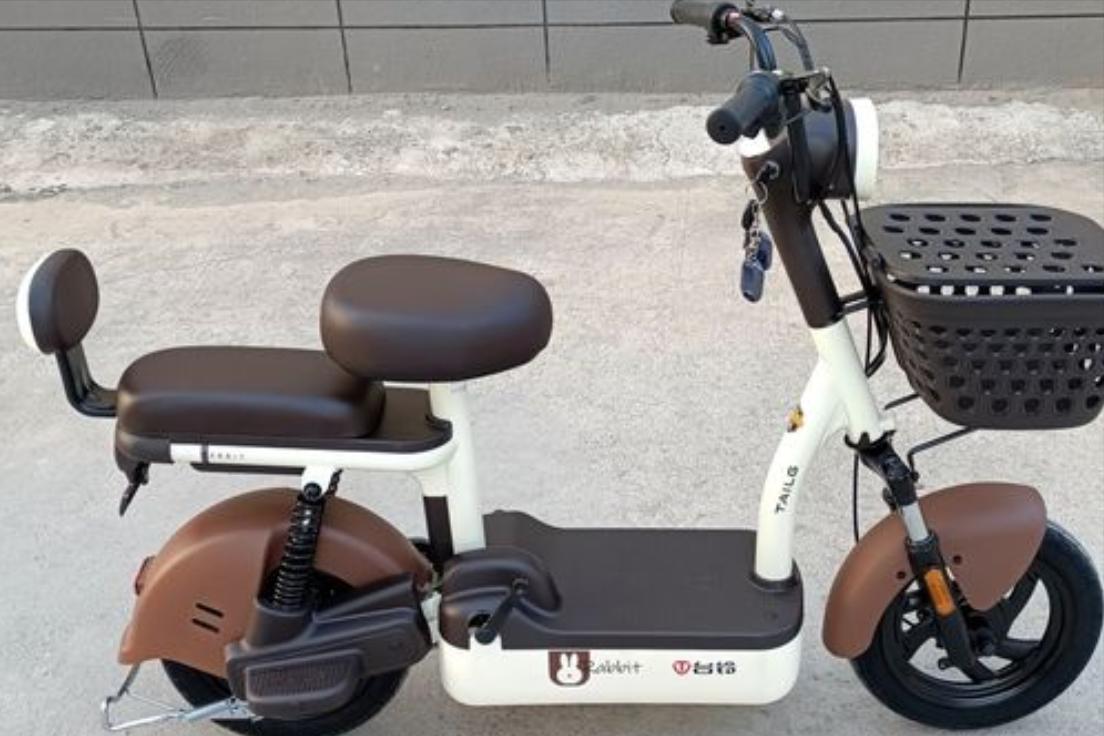 买电动车不选杂牌车,买电动车为什么不建议在网上买