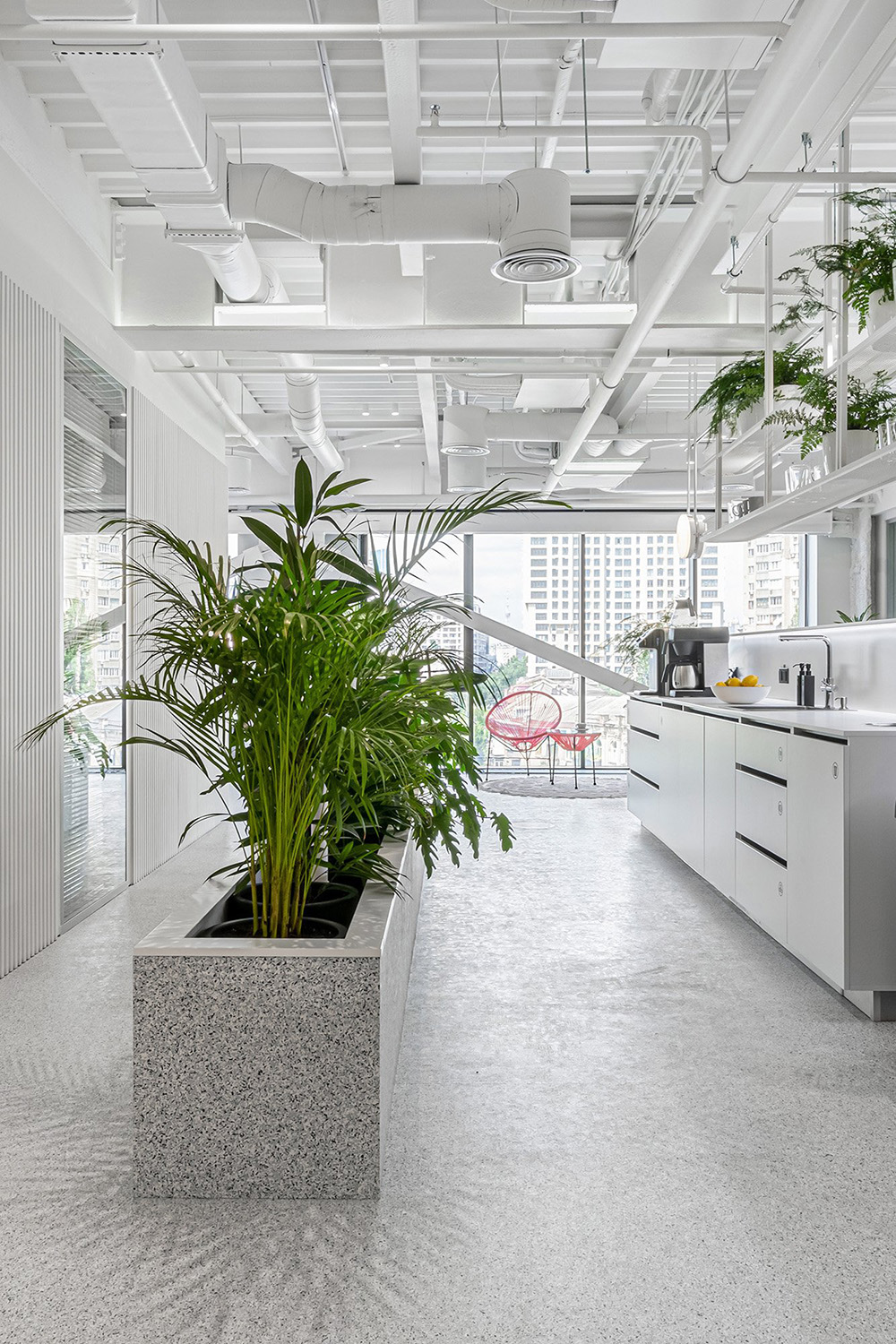 自由畅想云科技公司SQUAD基辅总部大楼设计欣赏