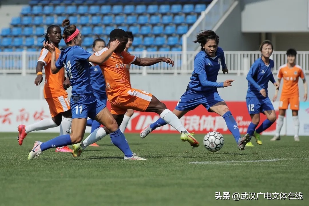 足球集装箱,足球球场集装箱