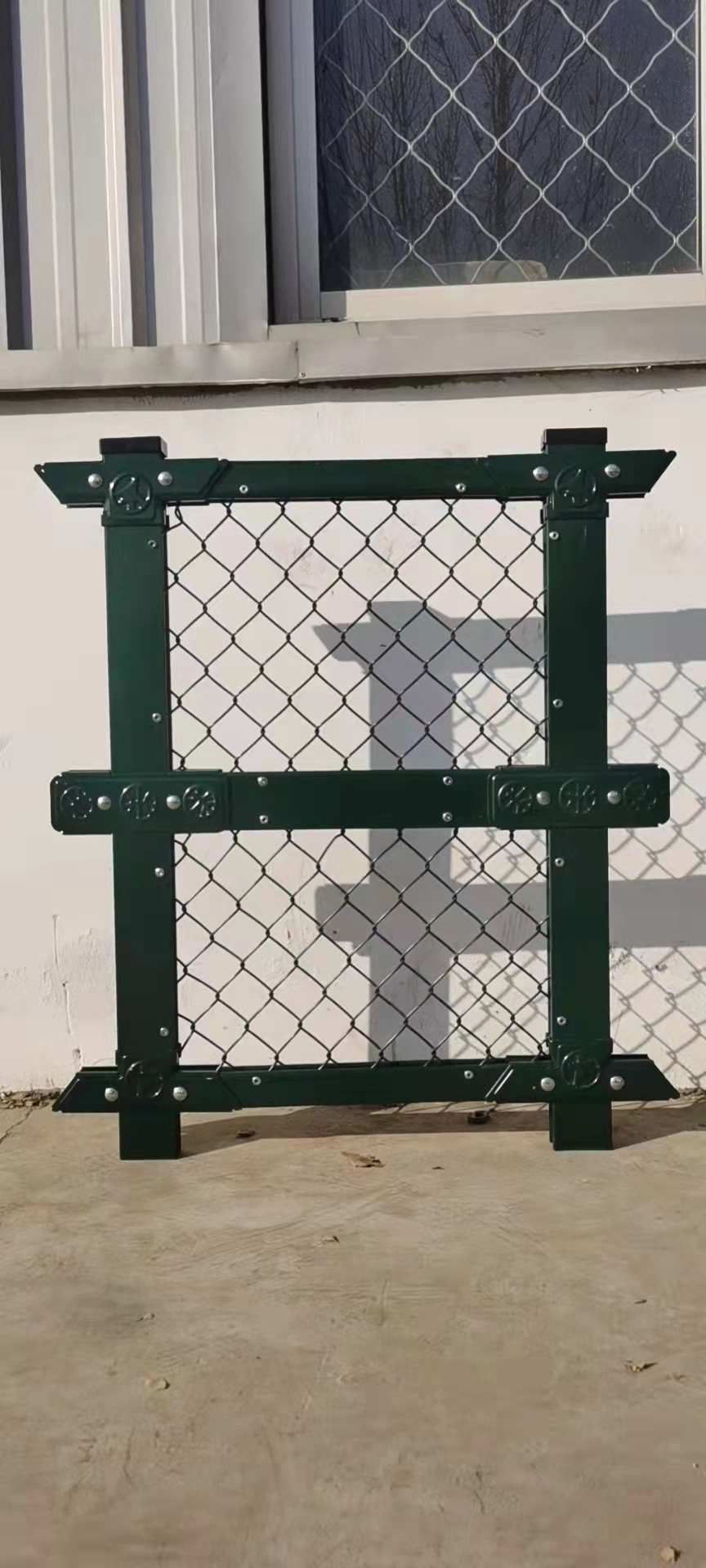 楼顶球场围网标准做法,北京球场围网护栏效果图