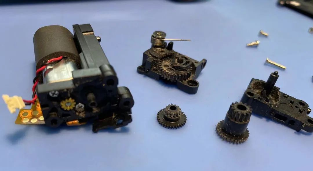 eosr多次曝光功能,eosr使用一年感受