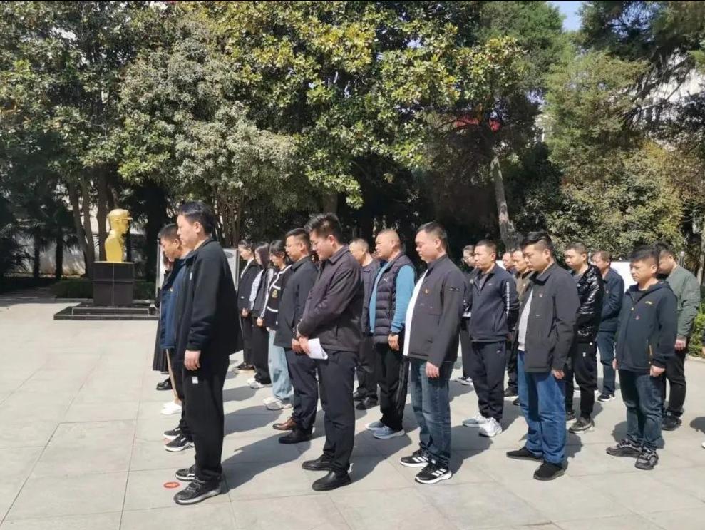 漯河文明网清明祭英烈,漯河市文明网清明云端祭英烈