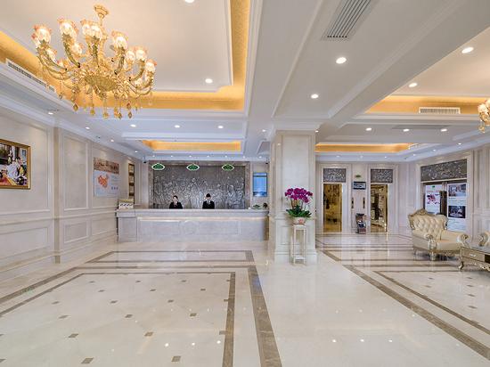 广东维也纳酒店餐饮推荐,佛山闹市四星维也纳酒店