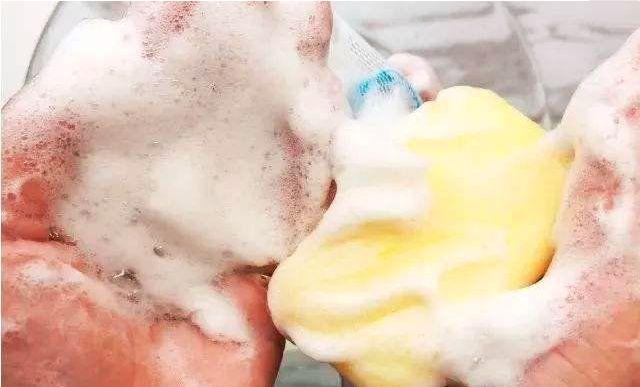 这7款因包装被严重低估的老国货，很丑却很好用，太可惜