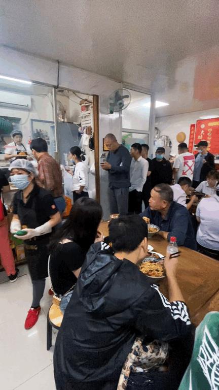 天津人的仪式感：打卤仨小时，“秃噜”五分钟