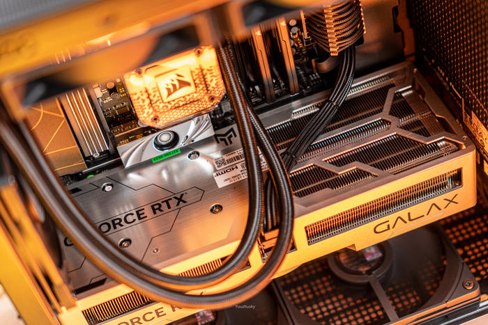 华硕proart4070ti开箱,华硕proartx670配什么显卡