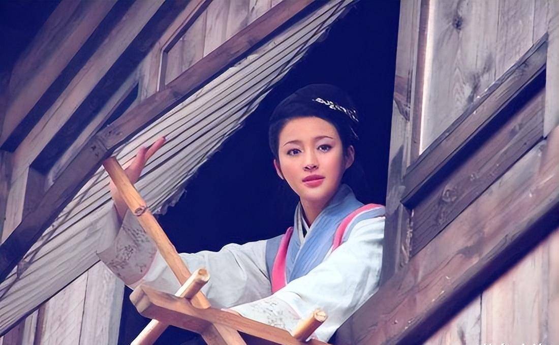 11位让众人失望的明星,红的快凉的也快的4个明星