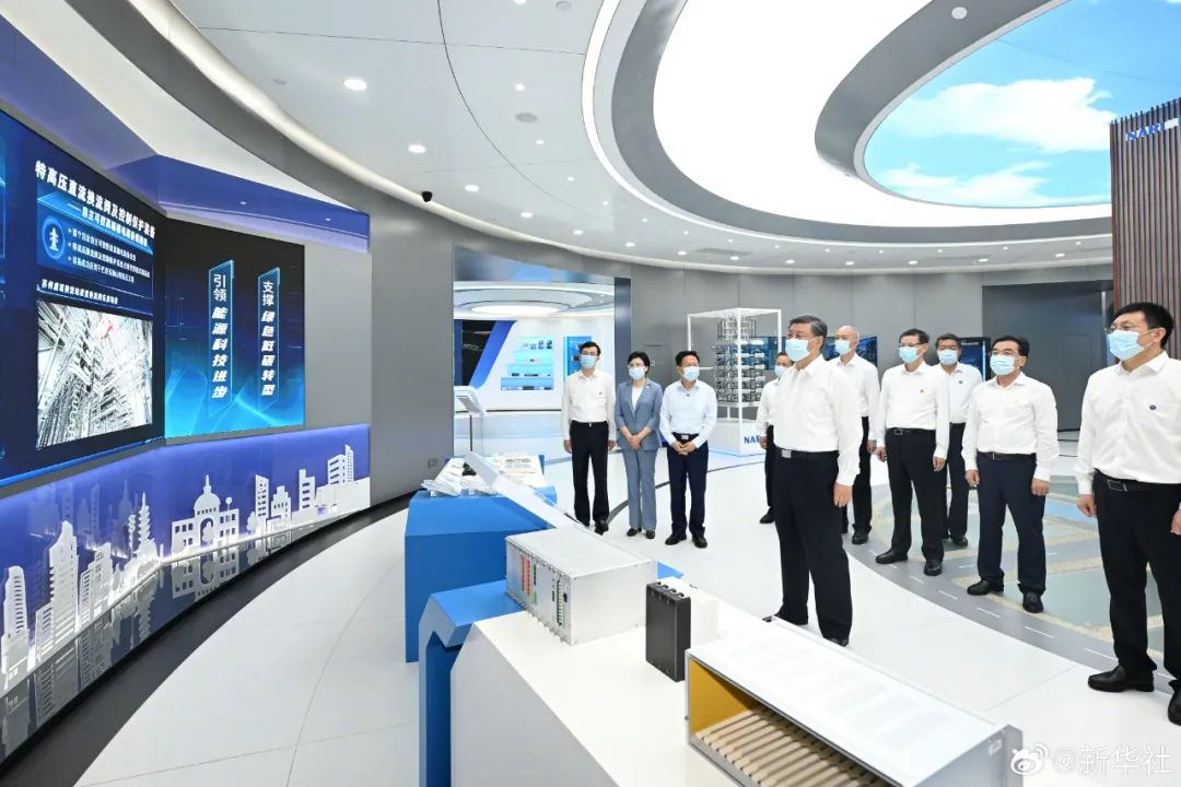 习*平近**在江苏南京市考察调研