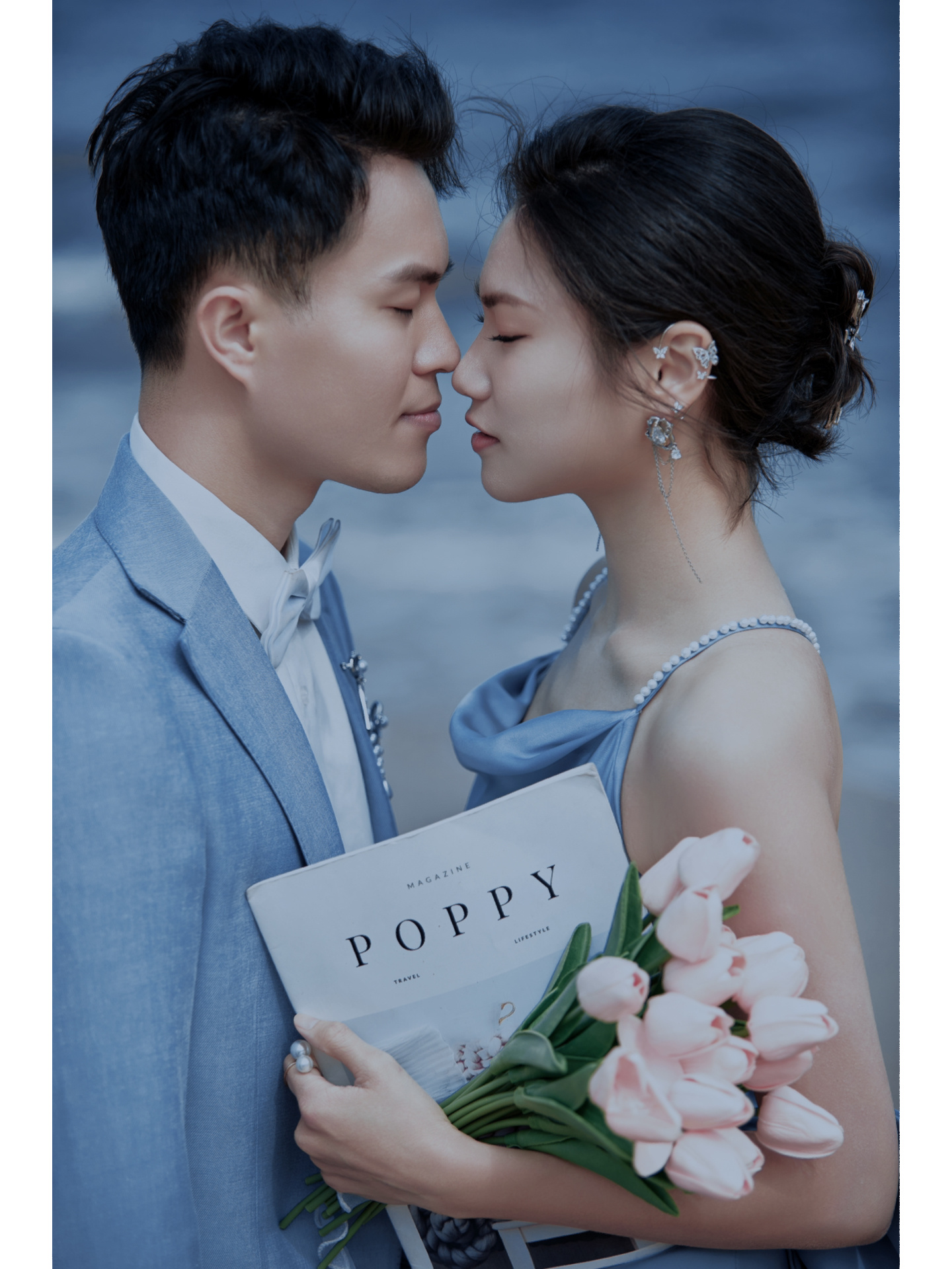 沉浸在爱里的光影婚纱照,超级浪漫的森系草坪婚纱照