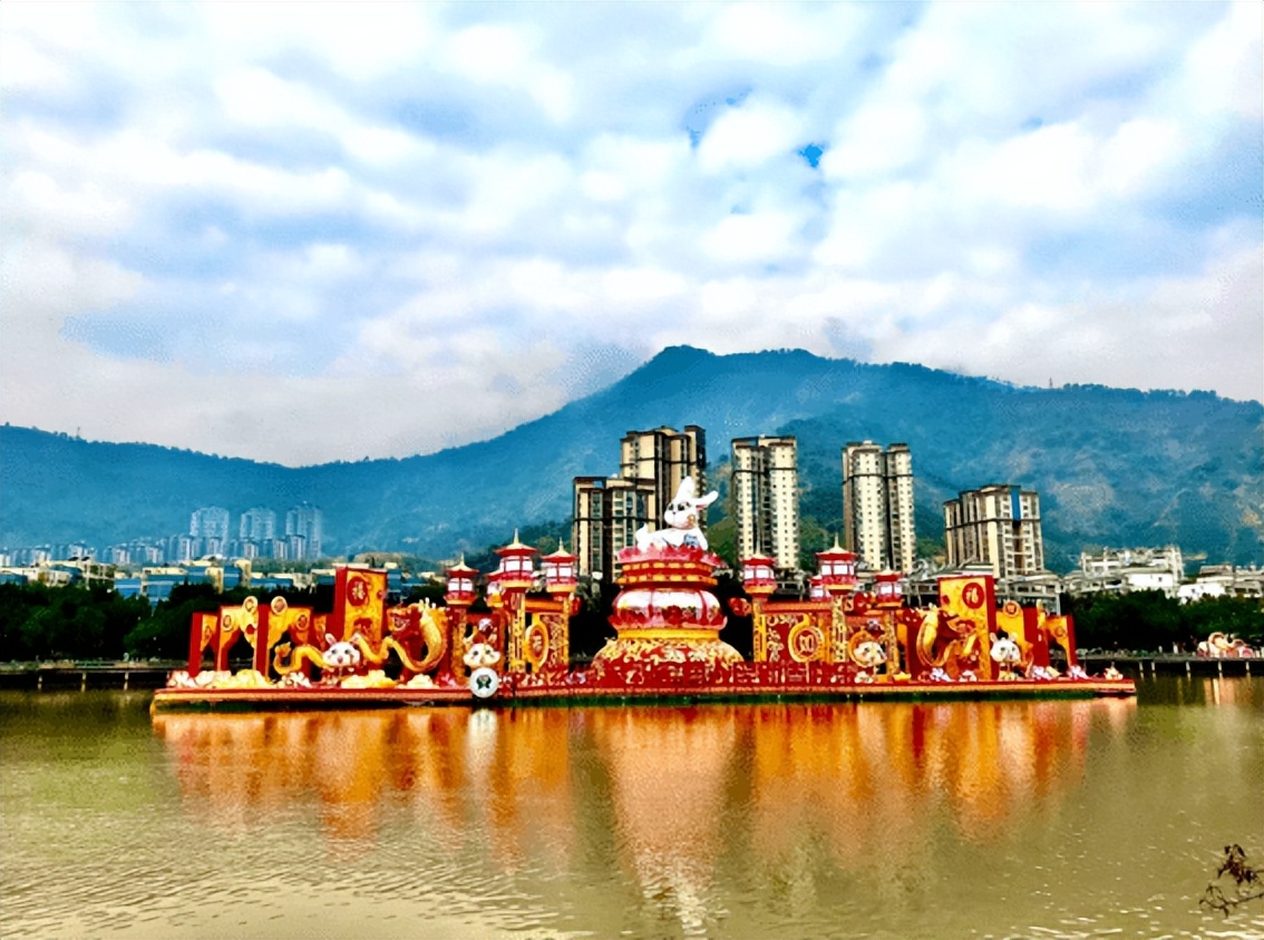 【散文】俯瞰米易县城‖袁征