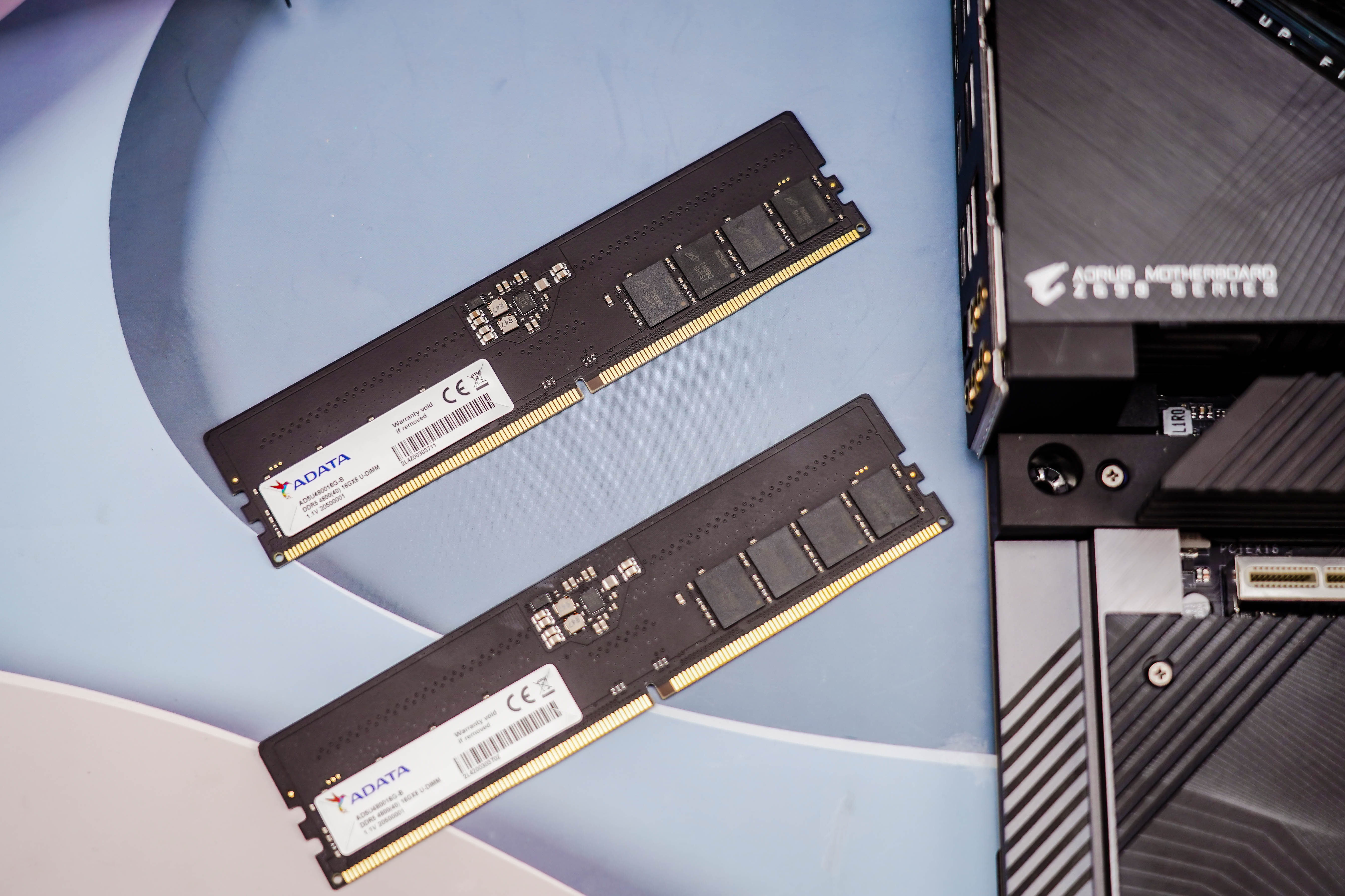 威刚d300的ddr5和d5的区别,威刚d5是ddr4还是ddr5