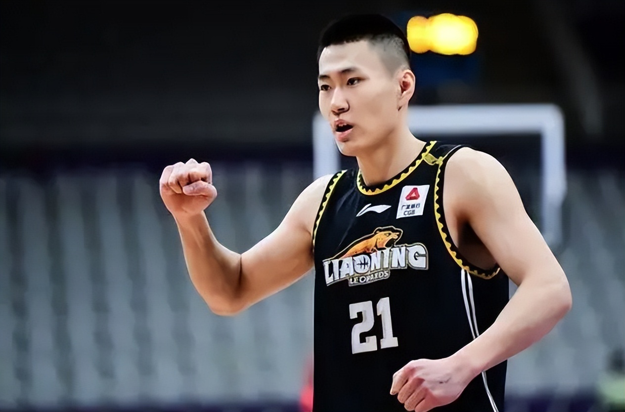 山东男篮总经理丁伟,现在丁伟还是山东男篮的主教练吗