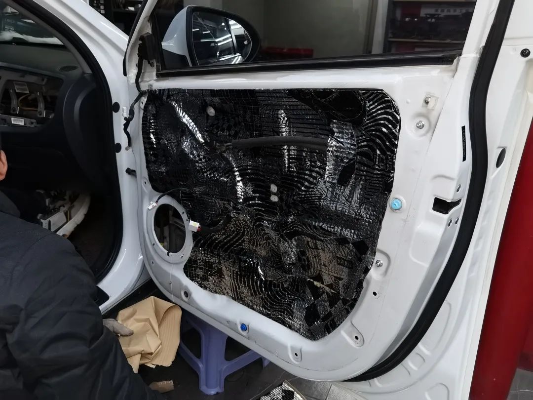 起亚智跑音响怎么改装效果好,起亚智跑改装柏林音响