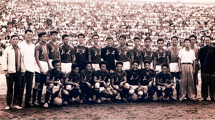 灞变笢瓒崇悆闃熶粠鐢瞐鍒颁腑瓒呯殑鍘嗙▼,灞变笢瓒崇悆杩愬姩鍛樼洊鐜夋