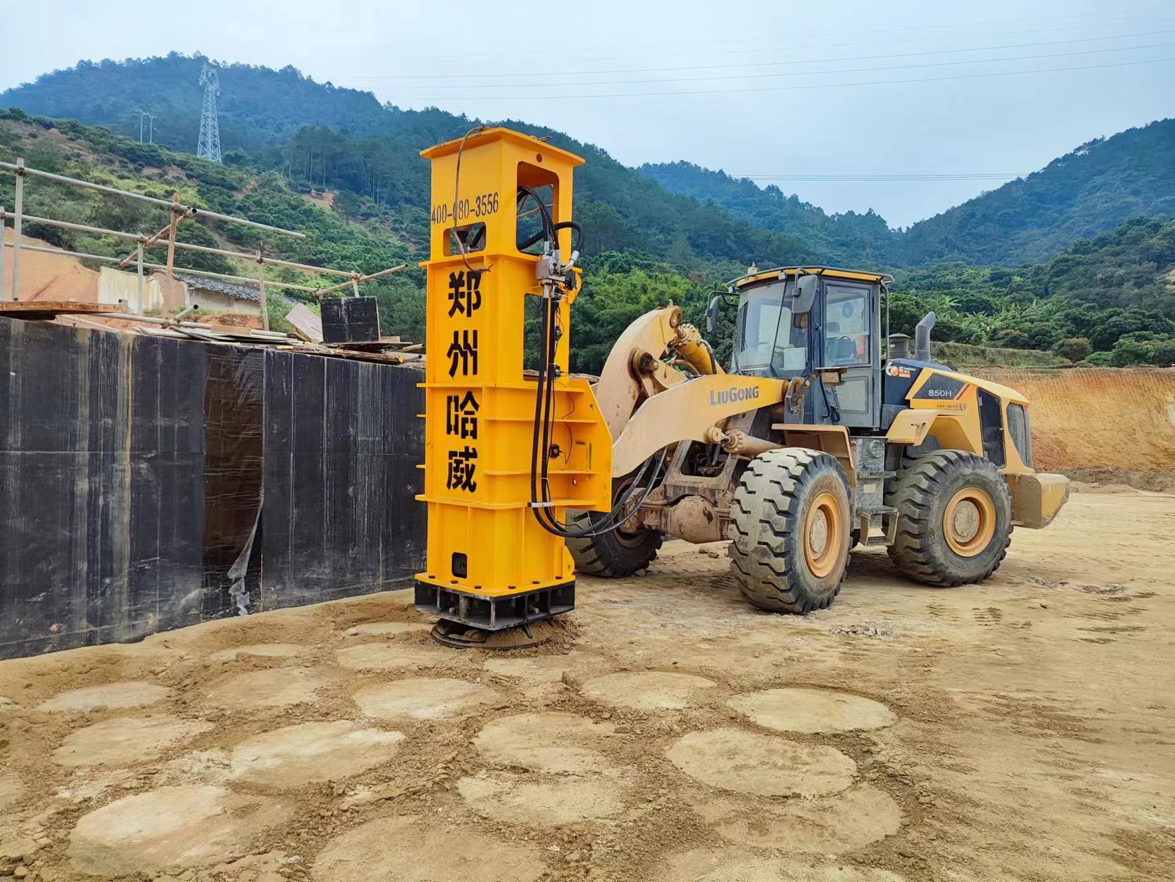 高速液压夯实机铲车,路基液压夯实机价格