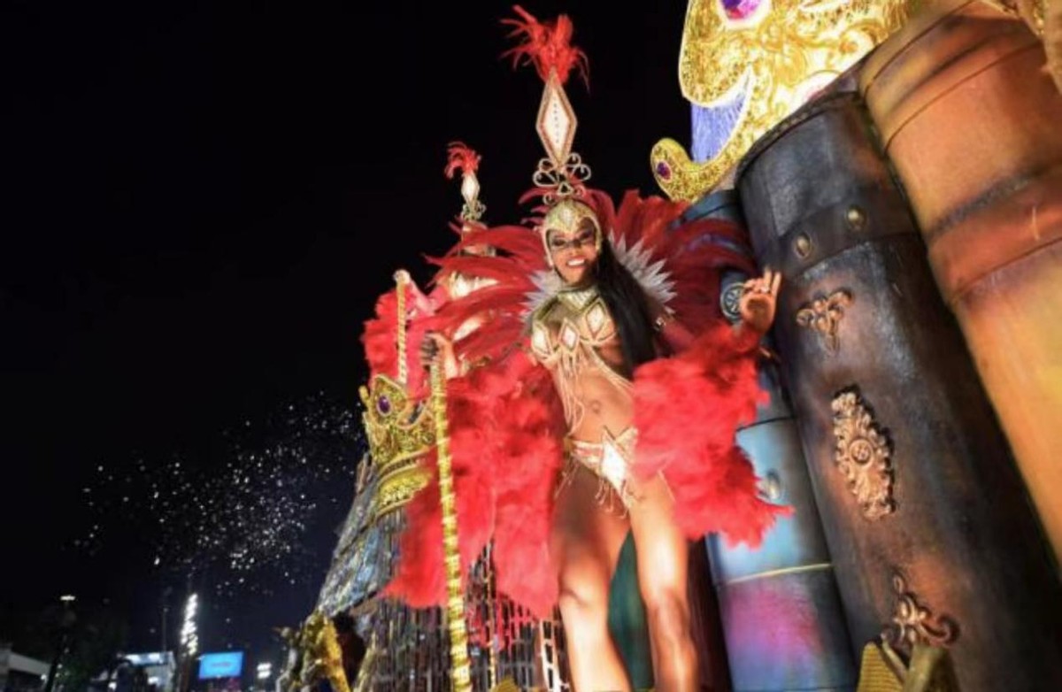 巴西首次放宽狂欢节,巴西狂欢节新闻