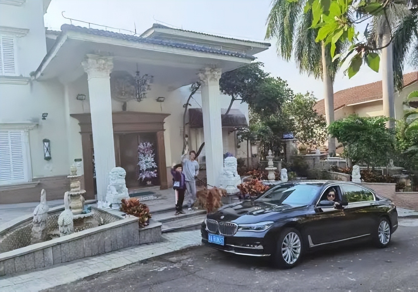 香港中山定居真实感受,香港明星定居内地对环境的看法