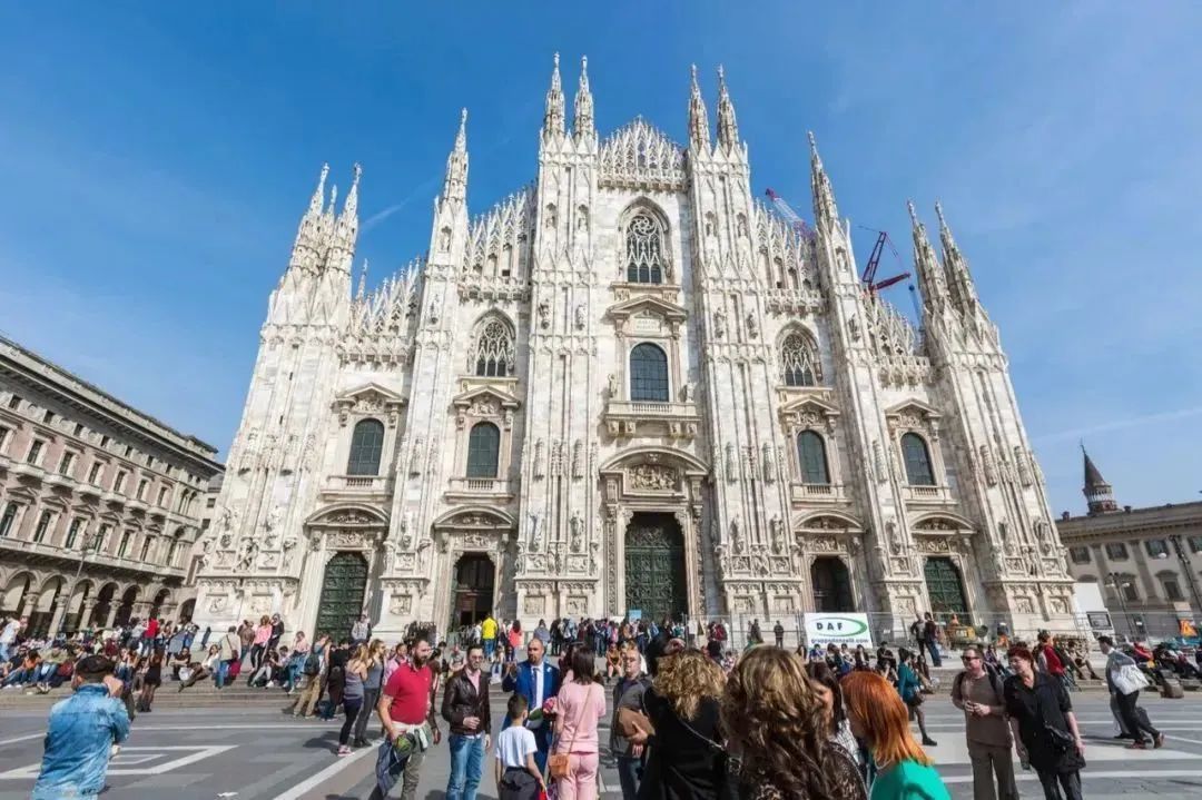 国内有钱也住不了的酒店,东西买不起怎么办