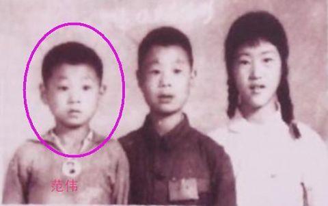 金鸡奖最佳男配范伟：风光背后，是与妻子31年的相濡以沫