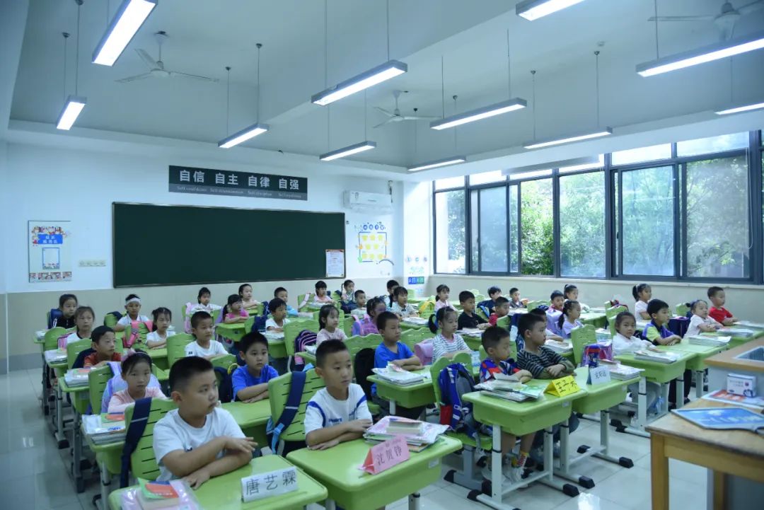塘桥中心小学一年级入学仪式,虹路小学一年级入学仪式