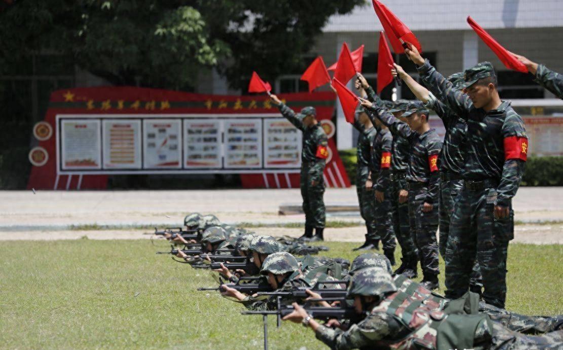 广东武警震撼开训,震撼广东警方海陆空联动
