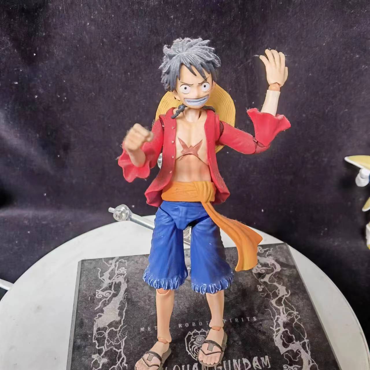 海贼王手办路飞可动,海贼王路飞回忆篇