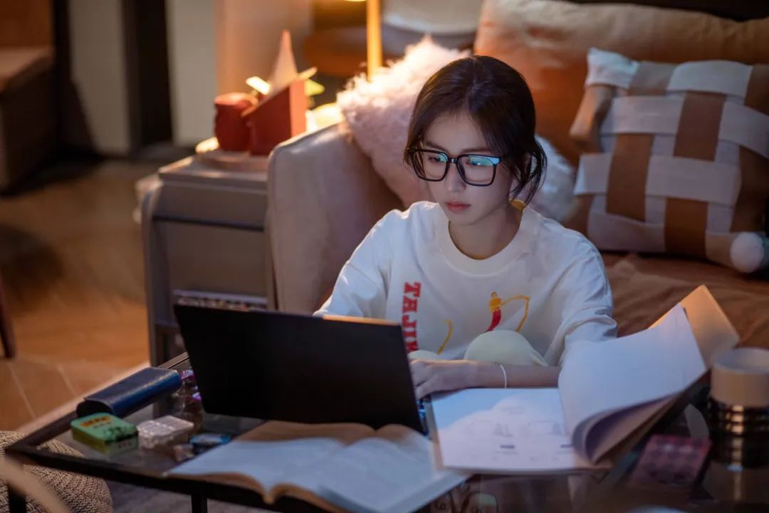 爱情而已吴磊周雨彤姐弟恋,爱情而已姐弟恋名场面