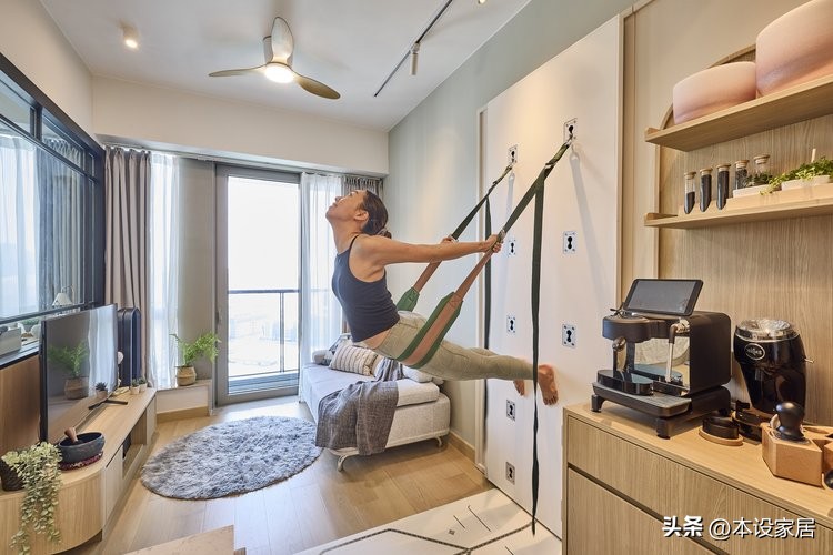 情侣在香港花800万买36平豪宅,28岁香港夫妻买下35m2蜗居