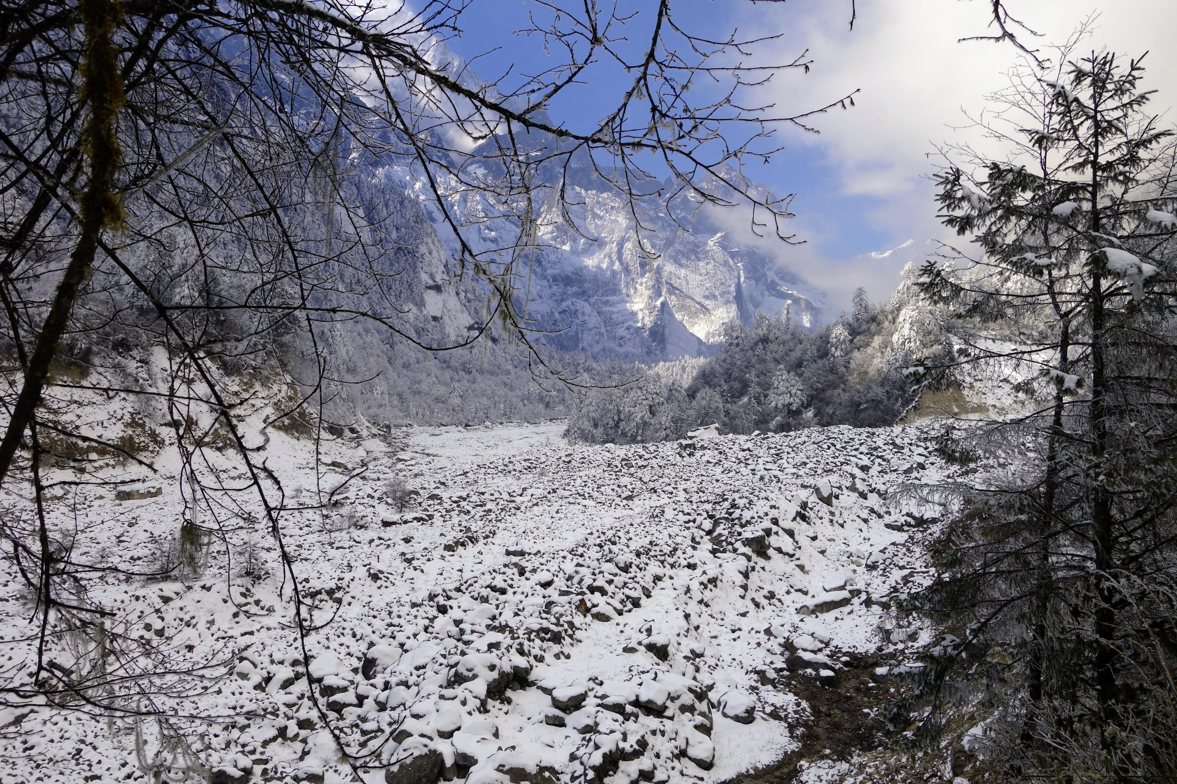 川西圣境游玩攻略,甘孜燕子沟攻略