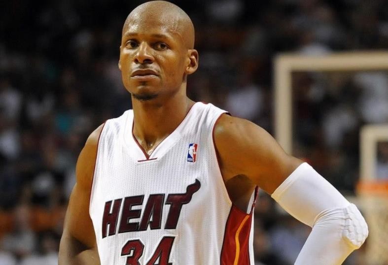 压哨绝杀最多的球员nba,压哨传球进球