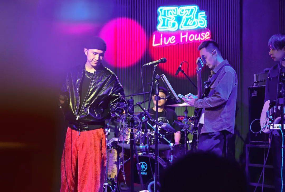 好「友」意思！魔都缤纷春日生活，在博荟广场ONEEAST安排上了！