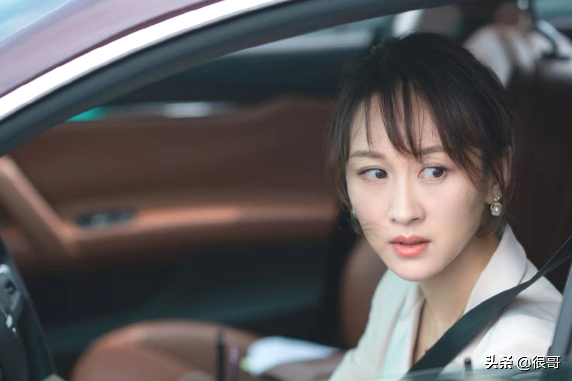 搴瑙掕壊浠嬬粛,搴婕斿憳