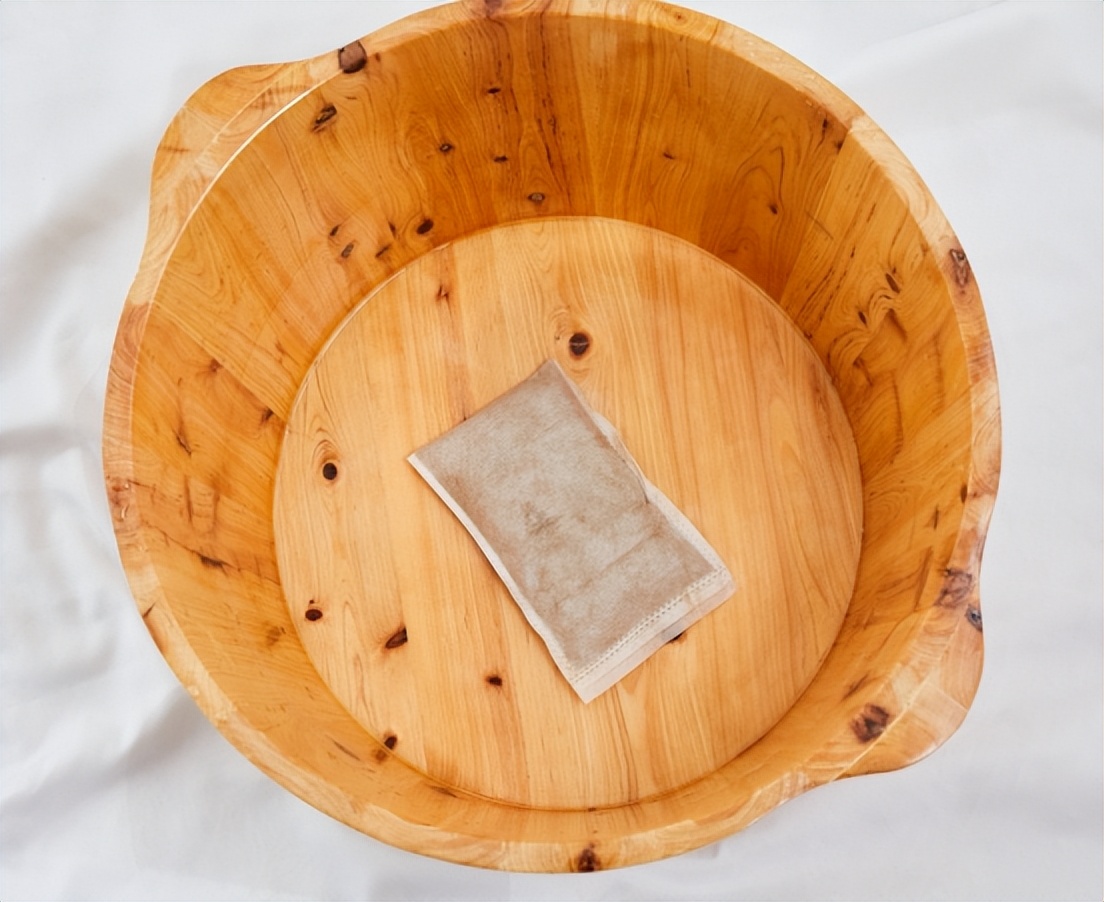 中医药浴治疗银屑病视频,药浴对银屑病起到什么作用