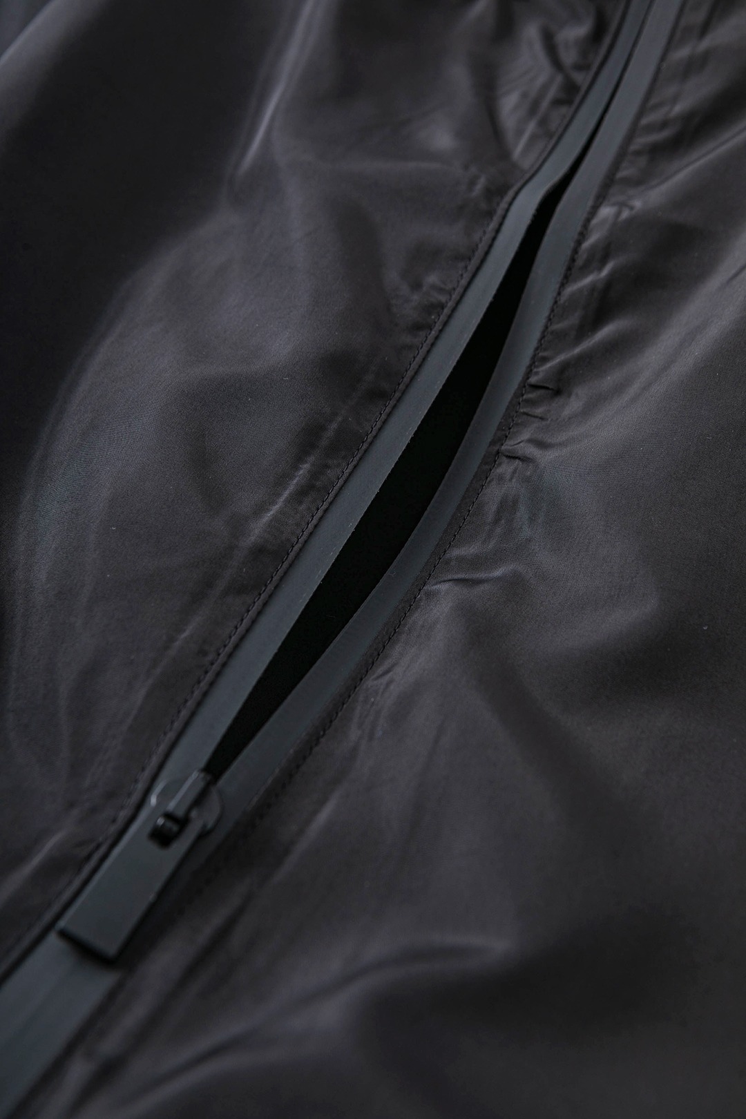 芬迪新式男装外套,芬迪2018年新款男装