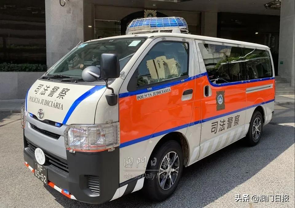 男人在欧洲赌场输掉3000万,男子组团赌博出老千