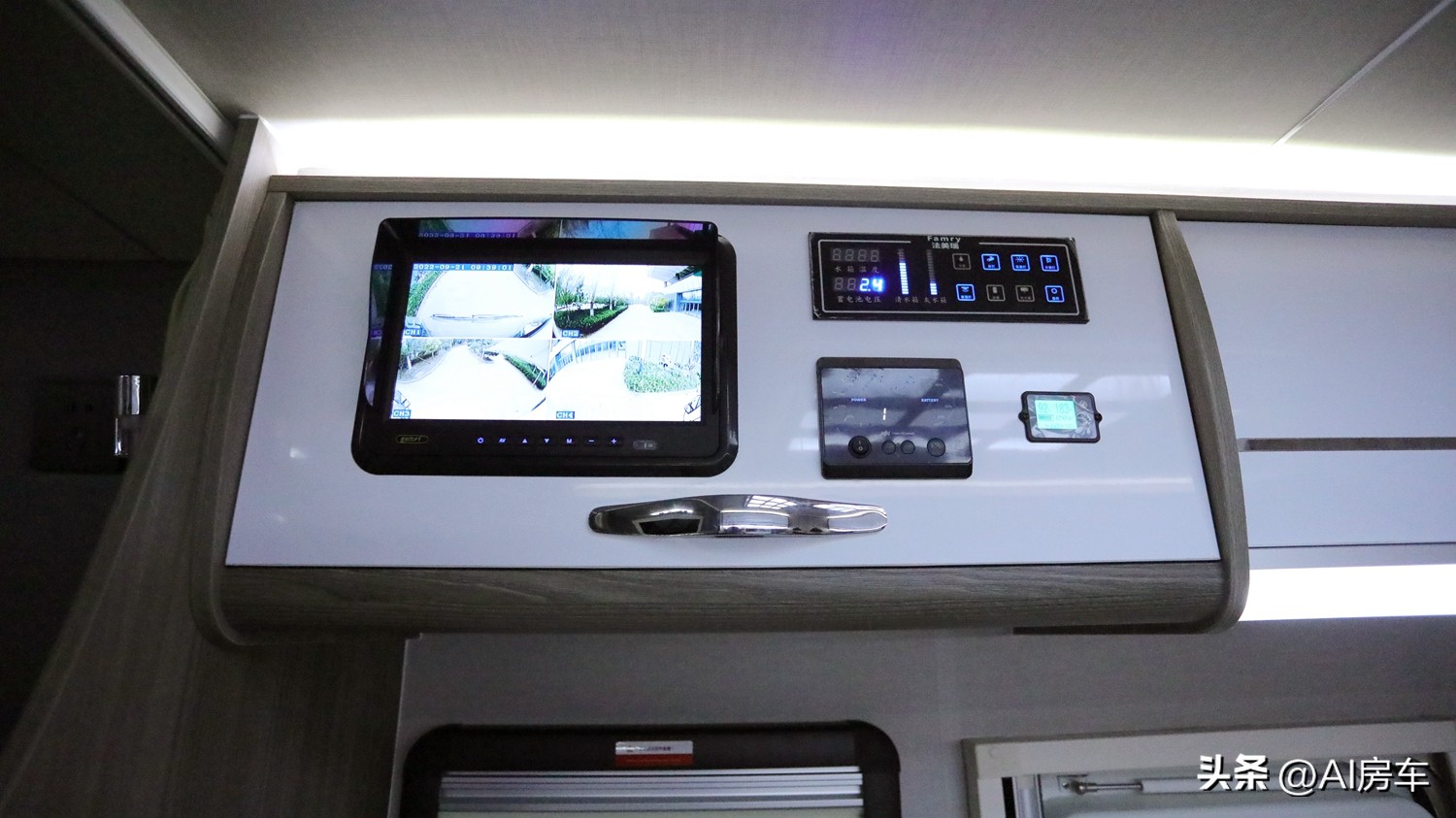 大型房车国产睡十人,目前国内最好的轻卡房车