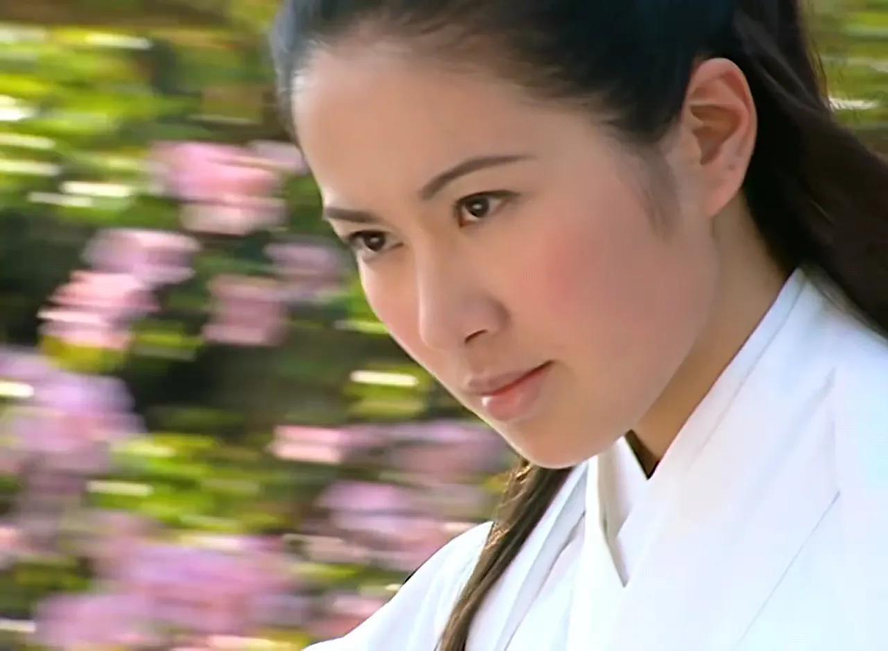 天下第一上官海棠喜欢谁,天下第一上官海棠