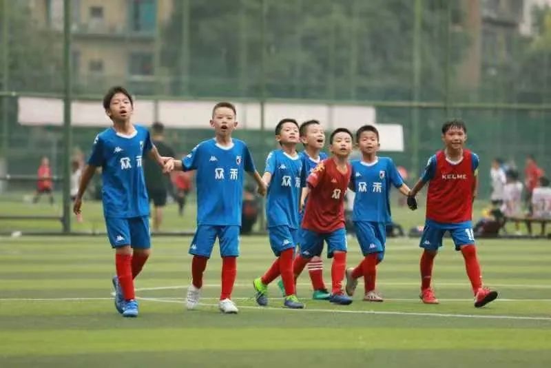 踢球影响打球吗,踢球影响学习