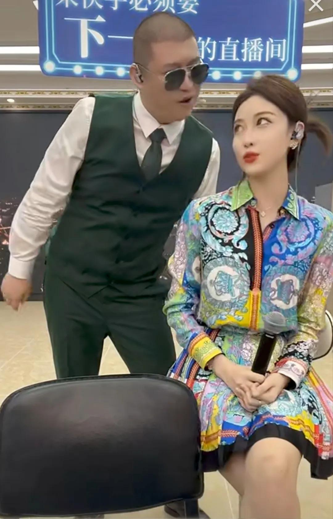 散打哥和二驴一天能挣多少钱,二驴直播带货利润