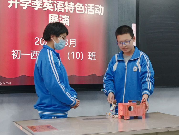 小学英语课本剧活动内容,英语课本剧展演主题