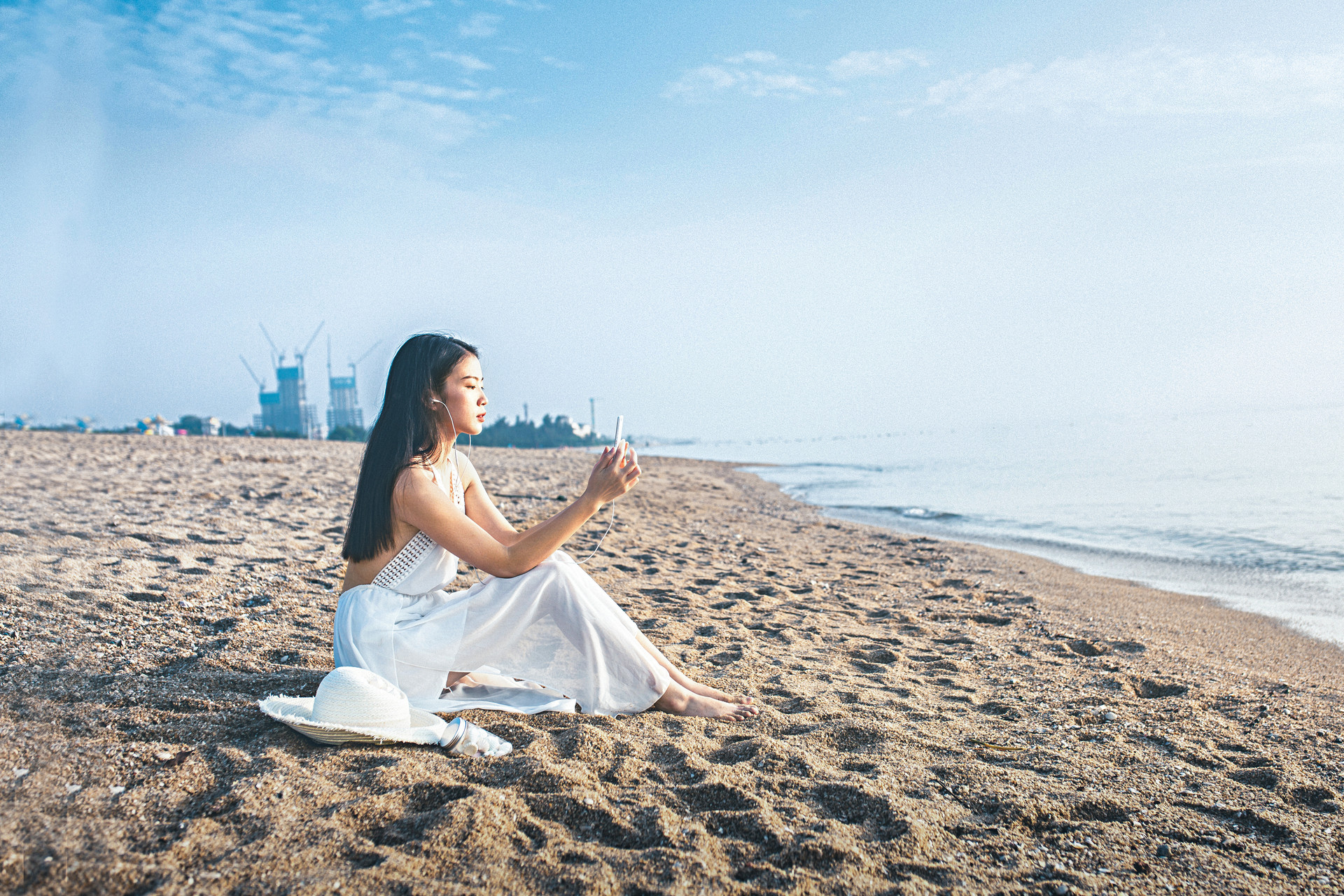 当女人想你的时候怎么哄她,如果女孩说想你了该怎么回答