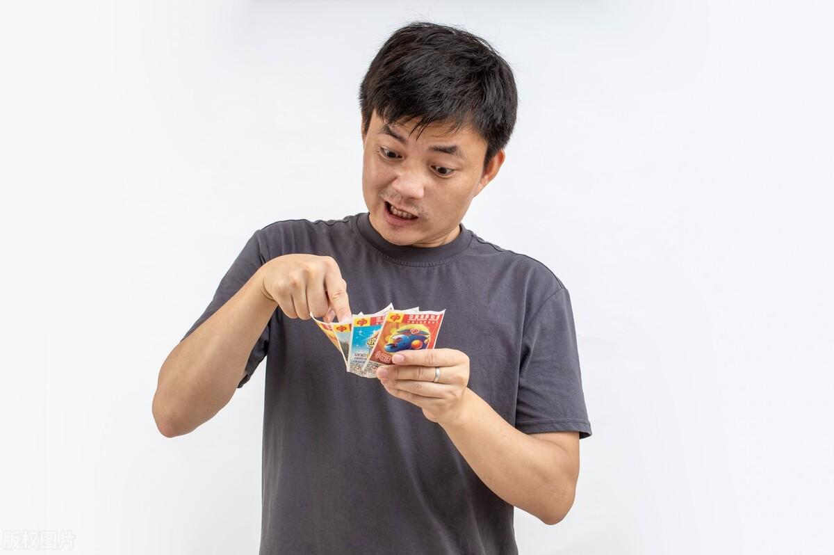 悟空提问：中2.4亿彩票大奖，这么多钱怎么花呀？有钱好费心啊！