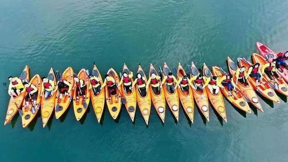 85年南京玄武湖水上运动皮划艇,水上运动皮划艇