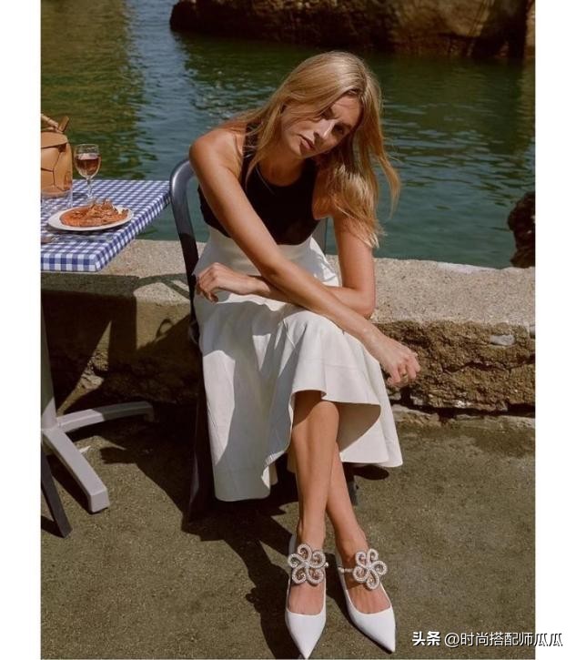 夏季流行最新款上衣和裤子,今年最流行的裙裤和上衣新款