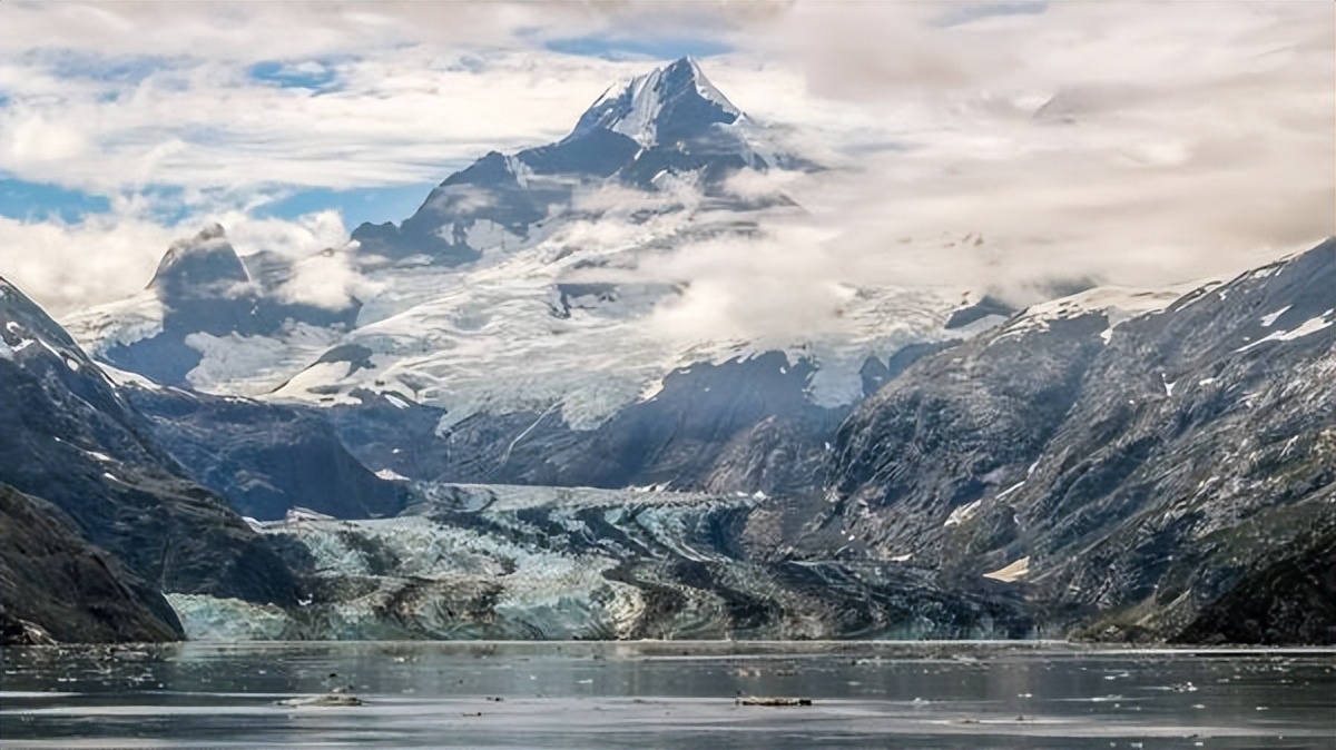 热门文案风趣句子简短霸气,励志文案短句干净霸气