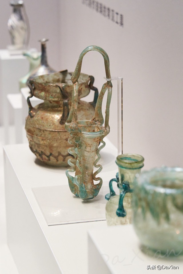 异彩纷呈：古代东西文明交流中的玻璃艺术之三（4）