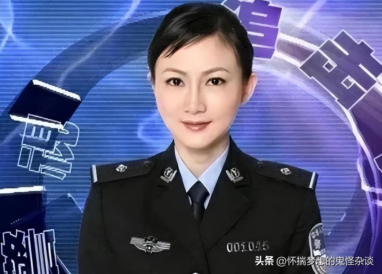 上过春晚的警花王菲,警花王菲