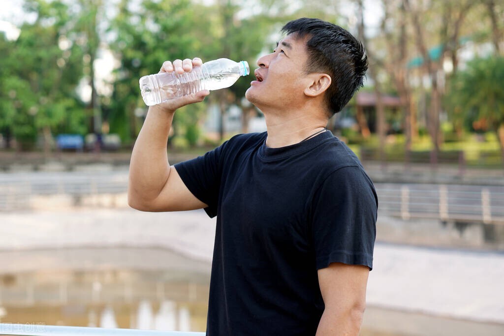 尿不尽是什么引起的,什么是尿不尽及引起原因